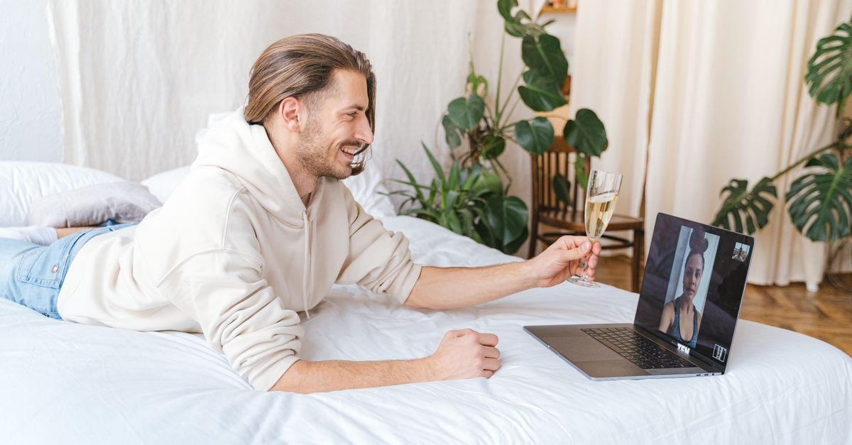 Swipe mit Spaß: So klappt Online-Dating entspannt und ohne Enttäuschungen